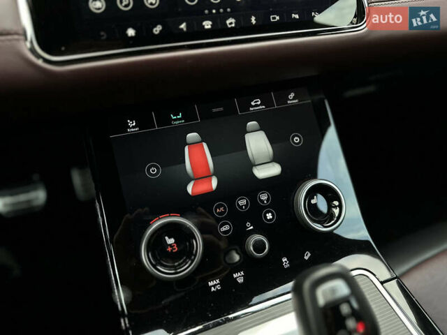 Червоний Ленд Ровер Рендж Ровер Евок, об'ємом двигуна 2 л та пробігом 63 тис. км за 39900 $, фото 62 на Automoto.ua