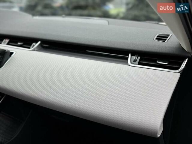 Красный Ленд Ровер Рендж Ровер Эвок, объемом двигателя 2 л и пробегом 38 тыс. км за 29900 $, фото 71 на Automoto.ua