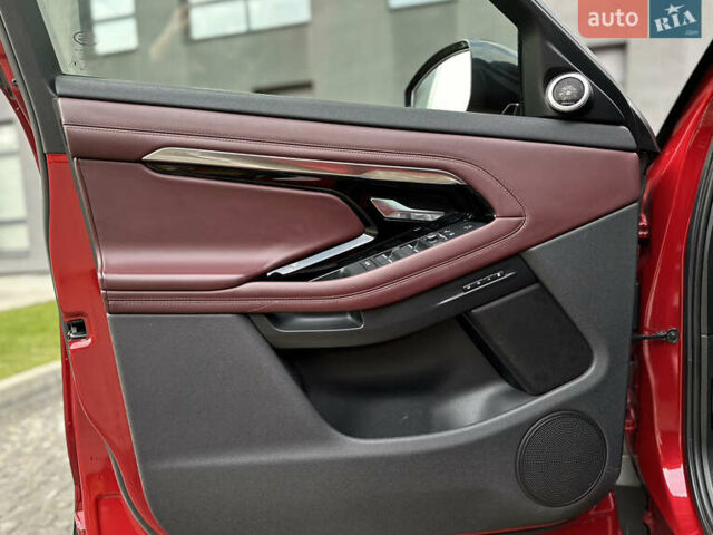 Червоний Ленд Ровер Рендж Ровер Евок, об'ємом двигуна 2 л та пробігом 63 тис. км за 39900 $, фото 38 на Automoto.ua