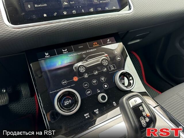 Червоний Ленд Ровер Рендж Ровер Евок, об'ємом двигуна 2 л та пробігом 8400 тис. км за 33389 $, фото 10 на Automoto.ua