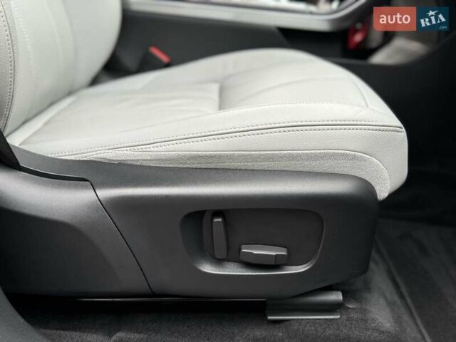 Красный Ленд Ровер Рендж Ровер Эвок, объемом двигателя 2 л и пробегом 38 тыс. км за 29900 $, фото 65 на Automoto.ua