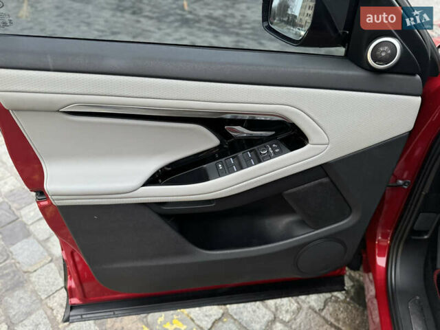 Красный Ленд Ровер Рендж Ровер Эвок, объемом двигателя 2 л и пробегом 95 тыс. км за 29999 $, фото 43 на Automoto.ua