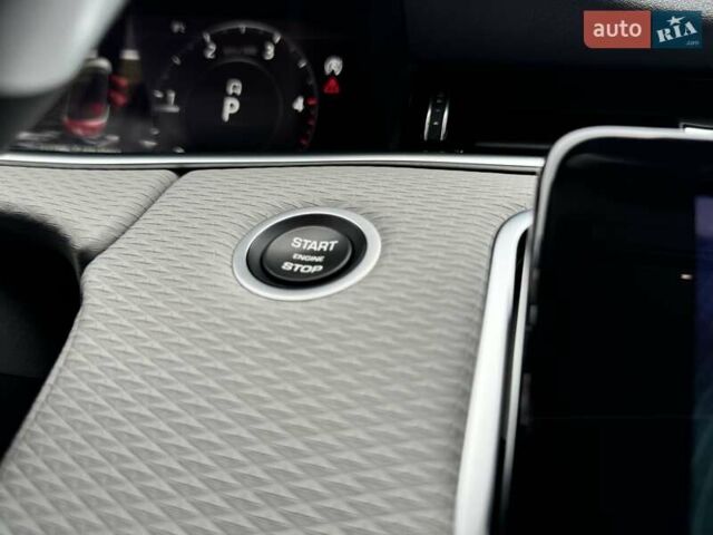 Красный Ленд Ровер Рендж Ровер Эвок, объемом двигателя 2 л и пробегом 38 тыс. км за 29900 $, фото 51 на Automoto.ua