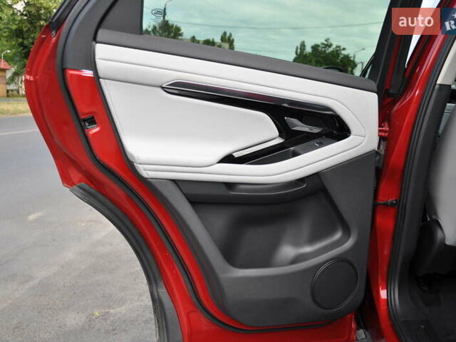 Красный Ленд Ровер Рендж Ровер Эвок, объемом двигателя 2 л и пробегом 35 тыс. км за 39900 $, фото 30 на Automoto.ua