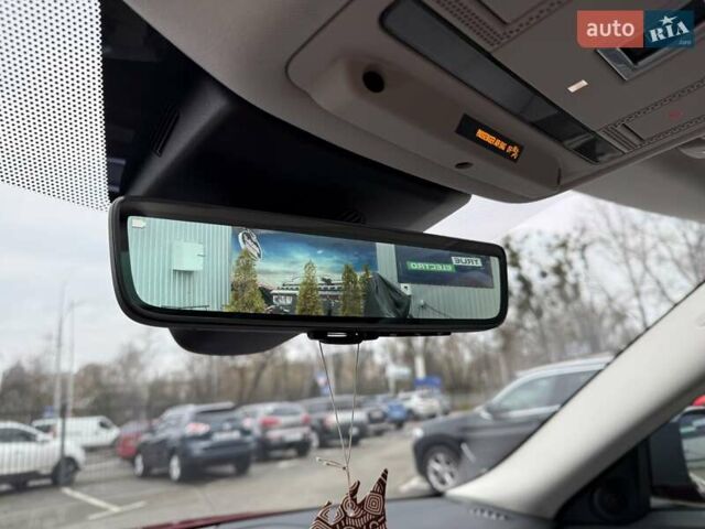 Червоний Ленд Ровер Рендж Ровер Евок, об'ємом двигуна 0 л та пробігом 86 тис. км за 30900 $, фото 29 на Automoto.ua