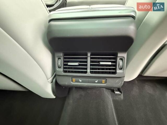 Червоний Ленд Ровер Рендж Ровер Евок, об'ємом двигуна 0 л та пробігом 86 тис. км за 30900 $, фото 45 на Automoto.ua