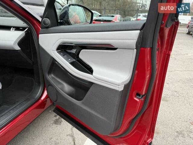 Червоний Ленд Ровер Рендж Ровер Евок, об'ємом двигуна 0 л та пробігом 86 тис. км за 30900 $, фото 38 на Automoto.ua