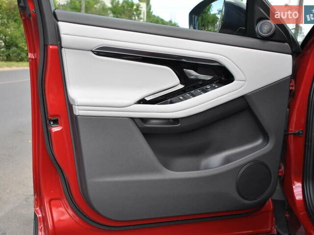 Червоний Ленд Ровер Рендж Ровер Евок, об'ємом двигуна 2 л та пробігом 35 тис. км за 39900 $, фото 15 на Automoto.ua