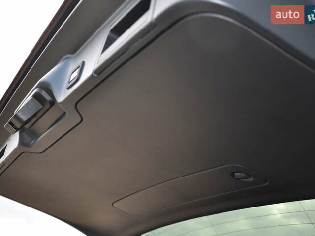 Красный Ленд Ровер Рендж Ровер Эвок, объемом двигателя 2 л и пробегом 35 тыс. км за 39900 $, фото 38 на Automoto.ua