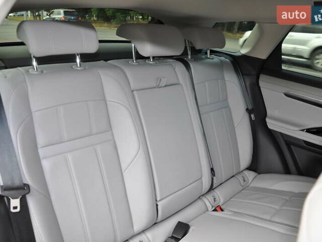 Червоний Ленд Ровер Рендж Ровер Евок, об'ємом двигуна 2 л та пробігом 35 тис. км за 39900 $, фото 24 на Automoto.ua