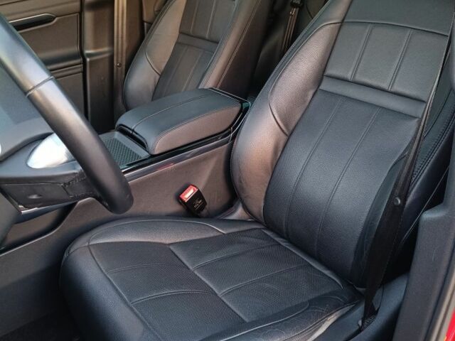 Червоний Ленд Ровер Рендж Ровер Евок, об'ємом двигуна 2 л та пробігом 54 тис. км за 31900 $, фото 10 на Automoto.ua