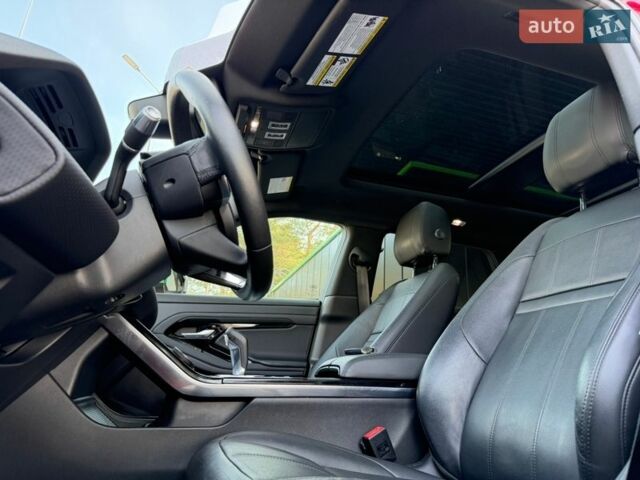 Червоний Ленд Ровер Рендж Ровер Евок, об'ємом двигуна 2 л та пробігом 88 тис. км за 28900 $, фото 22 на Automoto.ua