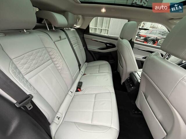 Червоний Ленд Ровер Рендж Ровер Евок, об'ємом двигуна 0 л та пробігом 86 тис. км за 30900 $, фото 44 на Automoto.ua