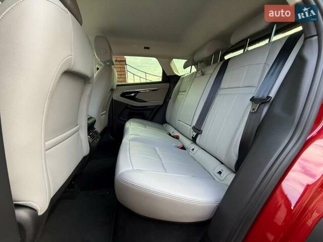 Червоний Ленд Ровер Рендж Ровер Евок, об'ємом двигуна 2 л та пробігом 35 тис. км за 39900 $, фото 42 на Automoto.ua