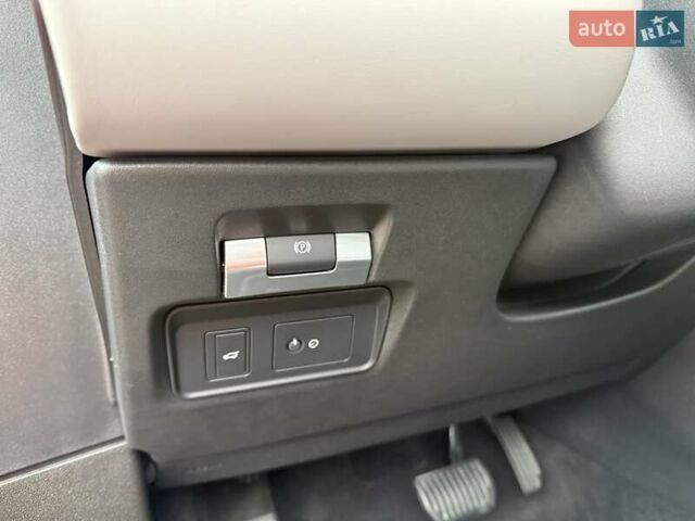 Червоний Ленд Ровер Рендж Ровер Евок, об'ємом двигуна 0 л та пробігом 86 тис. км за 30900 $, фото 22 на Automoto.ua