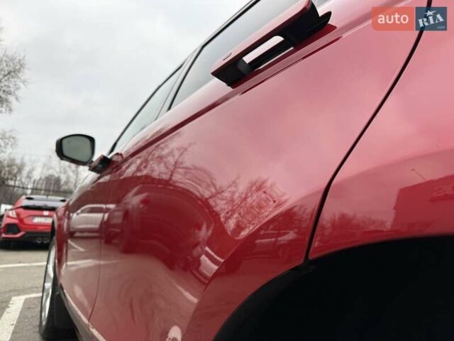 Червоний Ленд Ровер Рендж Ровер Евок, об'ємом двигуна 0 л та пробігом 86 тис. км за 30900 $, фото 11 на Automoto.ua