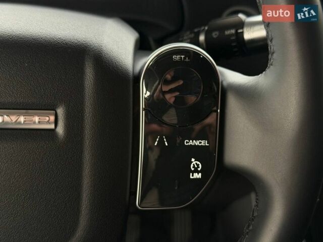 Червоний Ленд Ровер Рендж Ровер Евок, об'ємом двигуна 0 л та пробігом 108 тис. км за 27500 $, фото 37 на Automoto.ua