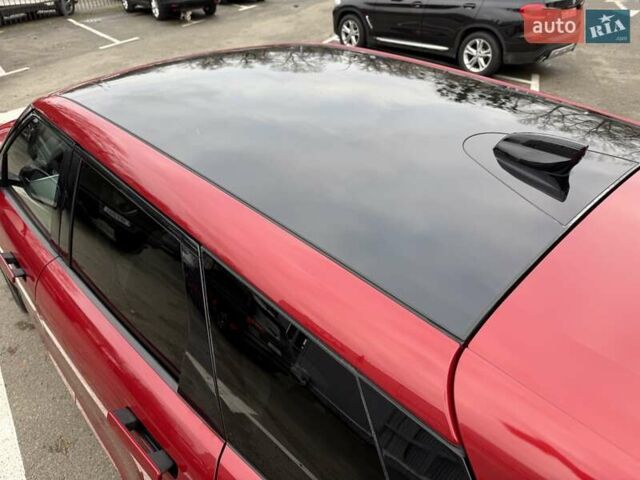 Червоний Ленд Ровер Рендж Ровер Евок, об'ємом двигуна 0 л та пробігом 86 тис. км за 30900 $, фото 10 на Automoto.ua