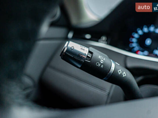 Красный Ленд Ровер Рендж Ровер Эвок, объемом двигателя 2 л и пробегом 77 тыс. км за 37799 $, фото 17 на Automoto.ua