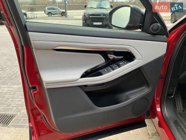 Красный Ленд Ровер Рендж Ровер Эвок, объемом двигателя 2 л и пробегом 64 тыс. км за 41300 $, фото 10 на Automoto.ua