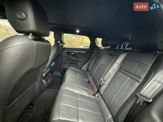 Червоний Ленд Ровер Рендж Ровер Евок, об'ємом двигуна 2 л та пробігом 32 тис. км за 45999 $, фото 41 на Automoto.ua