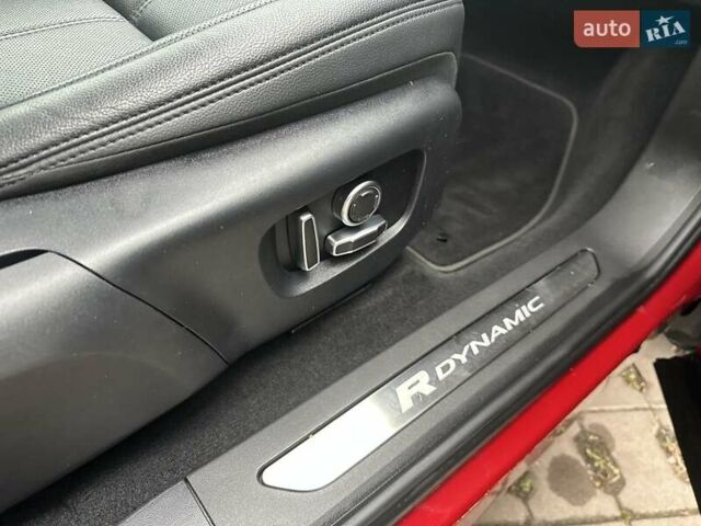 Червоний Ленд Ровер Рендж Ровер Евок, об'ємом двигуна 2 л та пробігом 32 тис. км за 45999 $, фото 33 на Automoto.ua