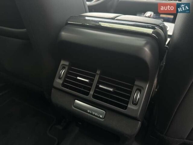 Червоний Ленд Ровер Рендж Ровер Евок, об'ємом двигуна 2 л та пробігом 32 тис. км за 45999 $, фото 48 на Automoto.ua