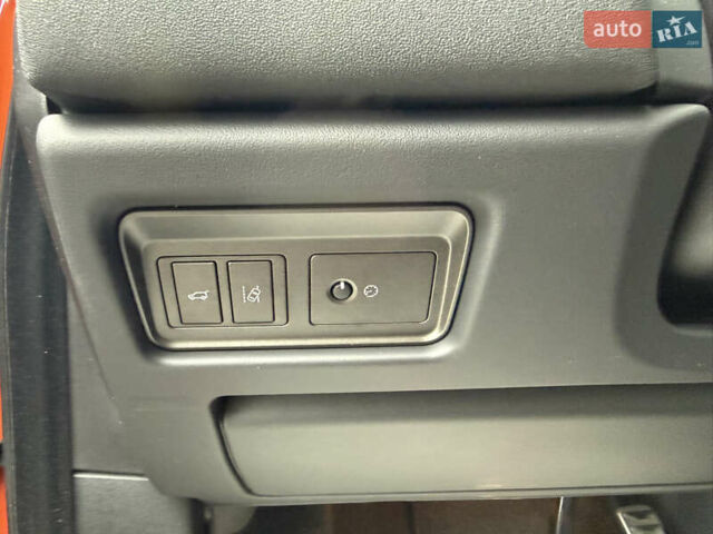 Ленд Ровер Рендж Ровер Евок, об'ємом двигуна 2 л та пробігом 28 тис. км за 33000 $, фото 32 на Automoto.ua