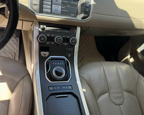 Ленд Ровер Рендж Ровер Евок, об'ємом двигуна 2.2 л та пробігом 177 тис. км за 19000 $, фото 1 на Automoto.ua