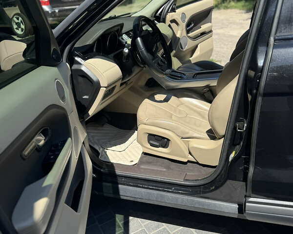 Ленд Ровер Рендж Ровер Евок, об'ємом двигуна 2.2 л та пробігом 177 тис. км за 19000 $, фото 4 на Automoto.ua