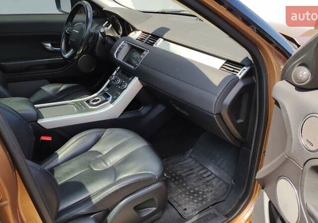 Ленд Ровер Рендж Ровер Эвок, объемом двигателя 2.2 л и пробегом 130 тыс. км за 18000 $, фото 21 на Automoto.ua