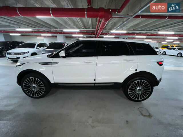 Ленд Ровер Рендж Ровер Эвок, объемом двигателя 2.2 л и пробегом 120 тыс. км за 27000 $, фото 3 на Automoto.ua