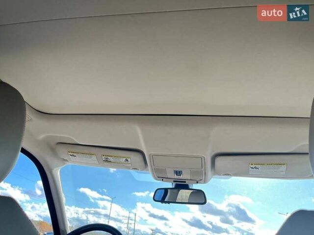 Ленд Ровер Рендж Ровер Евок 2015 у Рівному на Automoto.ua Ленд Ровер Рендж Ровер Евок, об'ємом двигуна 2 л та пробігом 178 тис. км за 14800 $, фото 2 на Automoto.ua