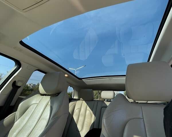 Ленд Ровер Рендж Ровер Эвок, объемом двигателя 2 л и пробегом 172 тыс. км за 20000 $, фото 4 на Automoto.ua