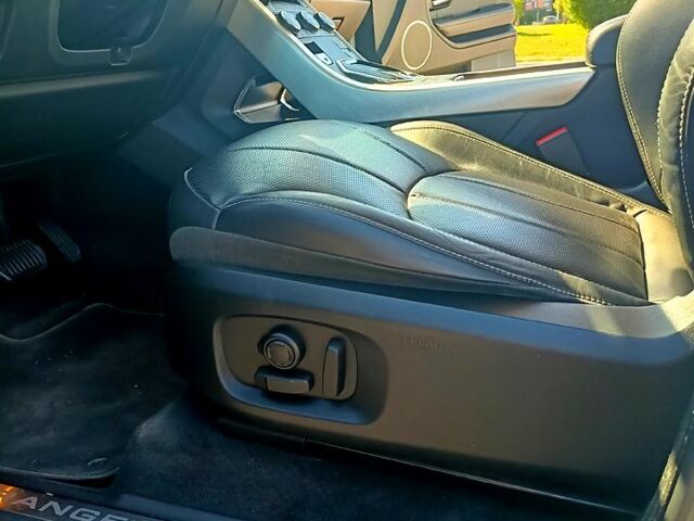 Ленд Ровер Рендж Ровер Евок, об'ємом двигуна 2 л та пробігом 46 тис. км за 17500 $, фото 4 на Automoto.ua