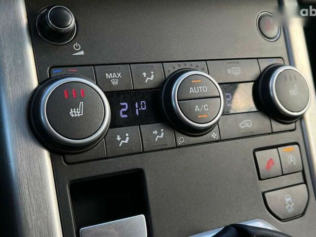 Ленд Ровер Рендж Ровер Эвок, объемом двигателя 2 л и пробегом 135 тыс. км за 17700 $, фото 15 на Automoto.ua