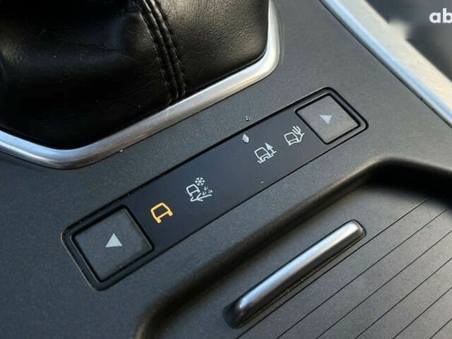 Ленд Ровер Рендж Ровер Эвок, объемом двигателя 2 л и пробегом 135 тыс. км за 17700 $, фото 17 на Automoto.ua