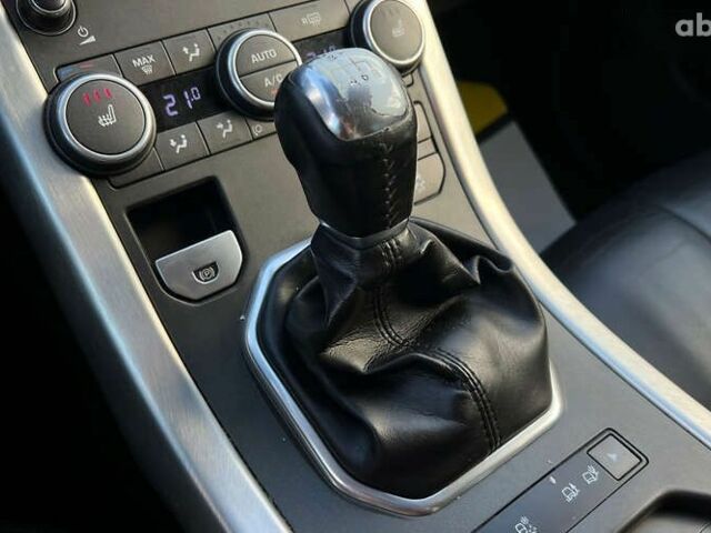 Ленд Ровер Рендж Ровер Эвок, объемом двигателя 2 л и пробегом 135 тыс. км за 17700 $, фото 16 на Automoto.ua