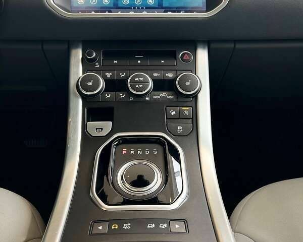 Ленд Ровер Рендж Ровер Эвок, объемом двигателя 2 л и пробегом 95 тыс. км за 20990 $, фото 29 на Automoto.ua