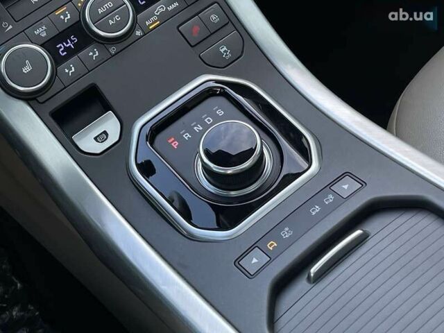Ленд Ровер Рендж Ровер Эвок, объемом двигателя 2 л и пробегом 212 тыс. км за 19999 $, фото 21 на Automoto.ua