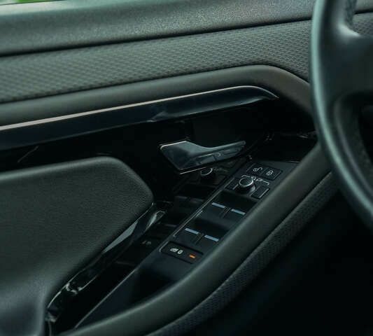 Ленд Ровер Рендж Ровер Эвок 2019 в Киеве на Automoto.ua Ленд Ровер Рендж Ровер Эвок, объемом двигателя 2 л и пробегом 93 тыс. км за 30999 $, фото 24 на Automoto.ua