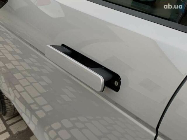 Ленд Ровер Рендж Ровер Эвок, объемом двигателя 2 л и пробегом 180 тыс. км за 35555 $, фото 14 на Automoto.ua