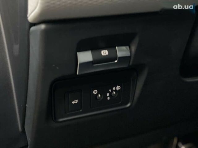 Ленд Ровер Рендж Ровер Эвок, объемом двигателя 0 л и пробегом 41 тыс. км за 51990 $, фото 16 на Automoto.ua