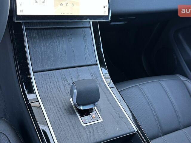 купити нове авто Ленд Ровер Рендж Ровер Евок 2025 року від офіційного дилера JAGUAR LAND ROVER КИЇВ АЕРОПОРТ Ленд Ровер фото