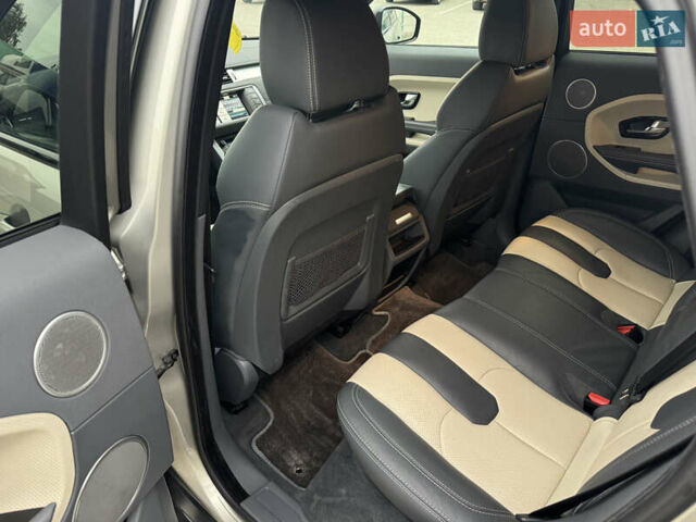 Жовтий Ленд Ровер Рендж Ровер Евок, об'ємом двигуна 2.18 л та пробігом 183 тис. км за 18950 $, фото 37 на Automoto.ua