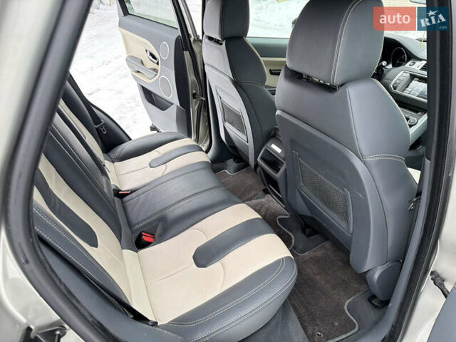 Жовтий Ленд Ровер Рендж Ровер Евок, об'ємом двигуна 2.18 л та пробігом 183 тис. км за 18750 $, фото 28 на Automoto.ua