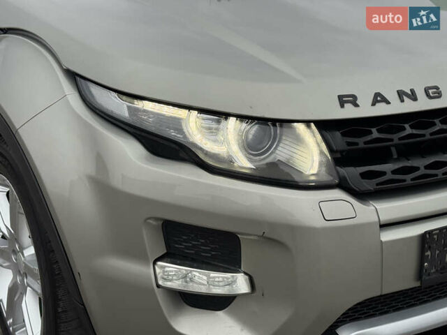 Жовтий Ленд Ровер Рендж Ровер Евок, об'ємом двигуна 2.18 л та пробігом 183 тис. км за 18950 $, фото 19 на Automoto.ua