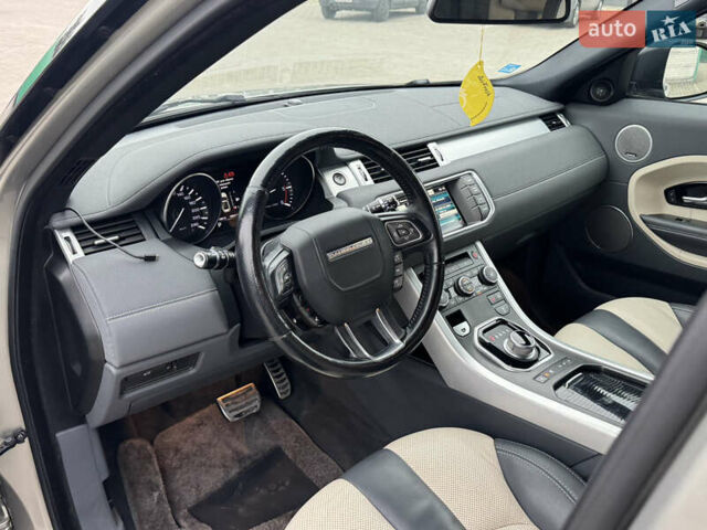 Жовтий Ленд Ровер Рендж Ровер Евок, об'ємом двигуна 2.18 л та пробігом 183 тис. км за 18950 $, фото 26 на Automoto.ua