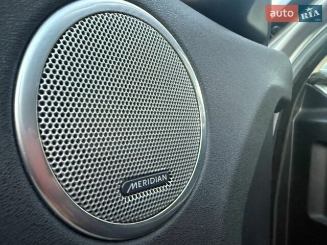 Серый Ленд Ровер Рендж Ровер Эвок, объемом двигателя 2.18 л и пробегом 200 тыс. км за 16800 $, фото 13 на Automoto.ua