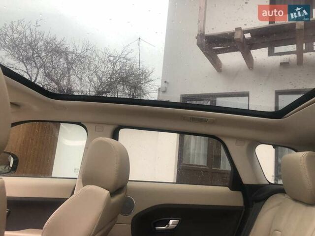 Серый Ленд Ровер Рендж Ровер Эвок, объемом двигателя 2 л и пробегом 180 тыс. км за 16500 $, фото 12 на Automoto.ua